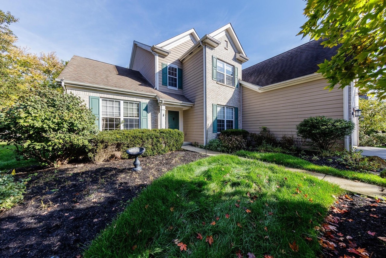 6981 Upper Cambridge Way - Photo 3 of 50