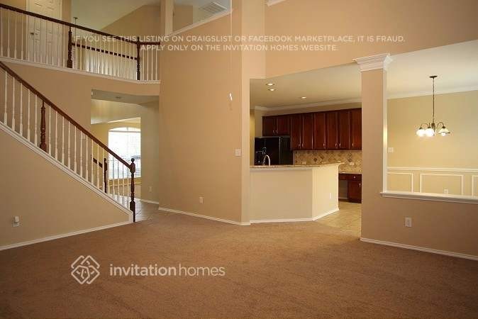 4802 Winterview Dr - Photo 4 of 9