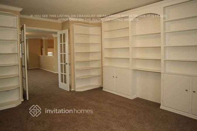 4802 Winterview Dr - Photo 7 of 9