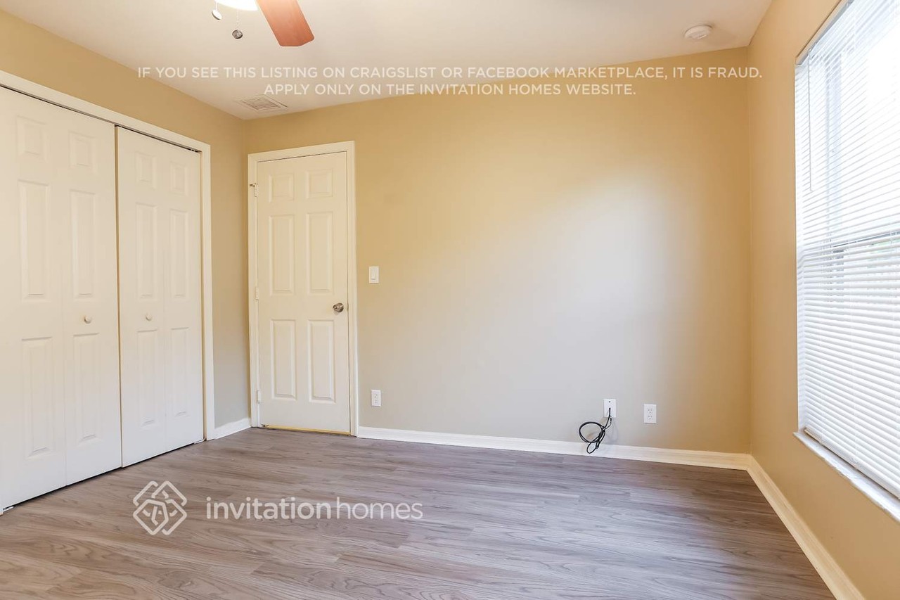 2356 Se Harrington Ave - Photo 7 of 14