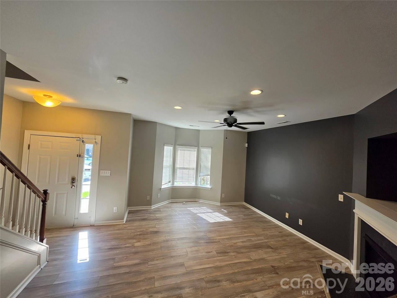 5682 Stafford Rd - Photo 5 of 25