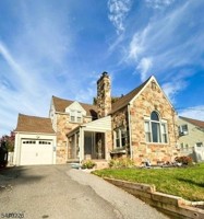 featured image of 128 Norwood Ave