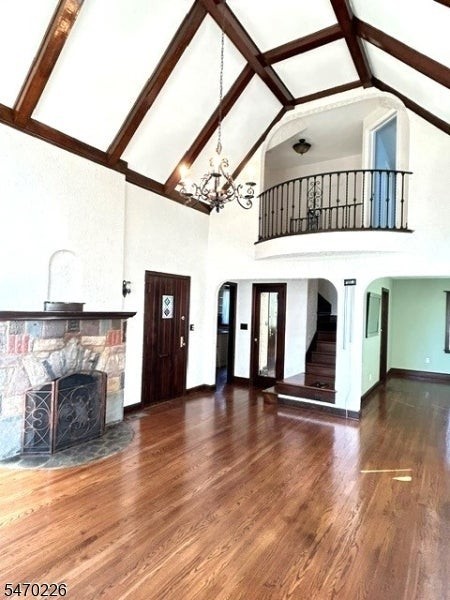 128 Norwood Ave - Photo 4 of 12