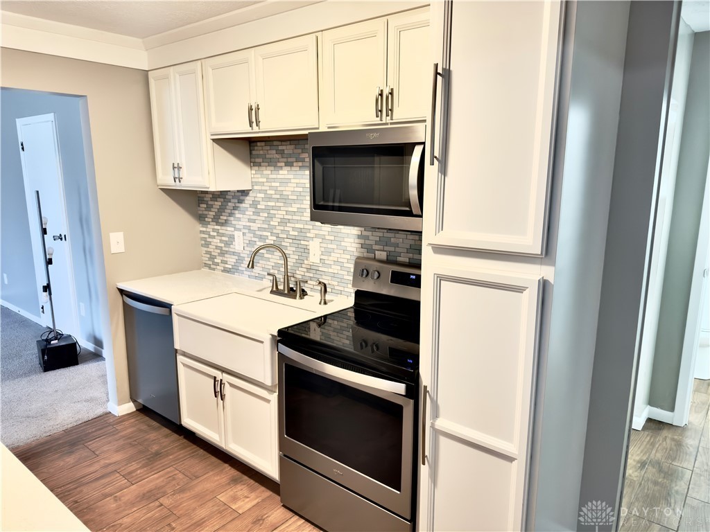 6671 Ravenna Ave - Photo 6 of 13