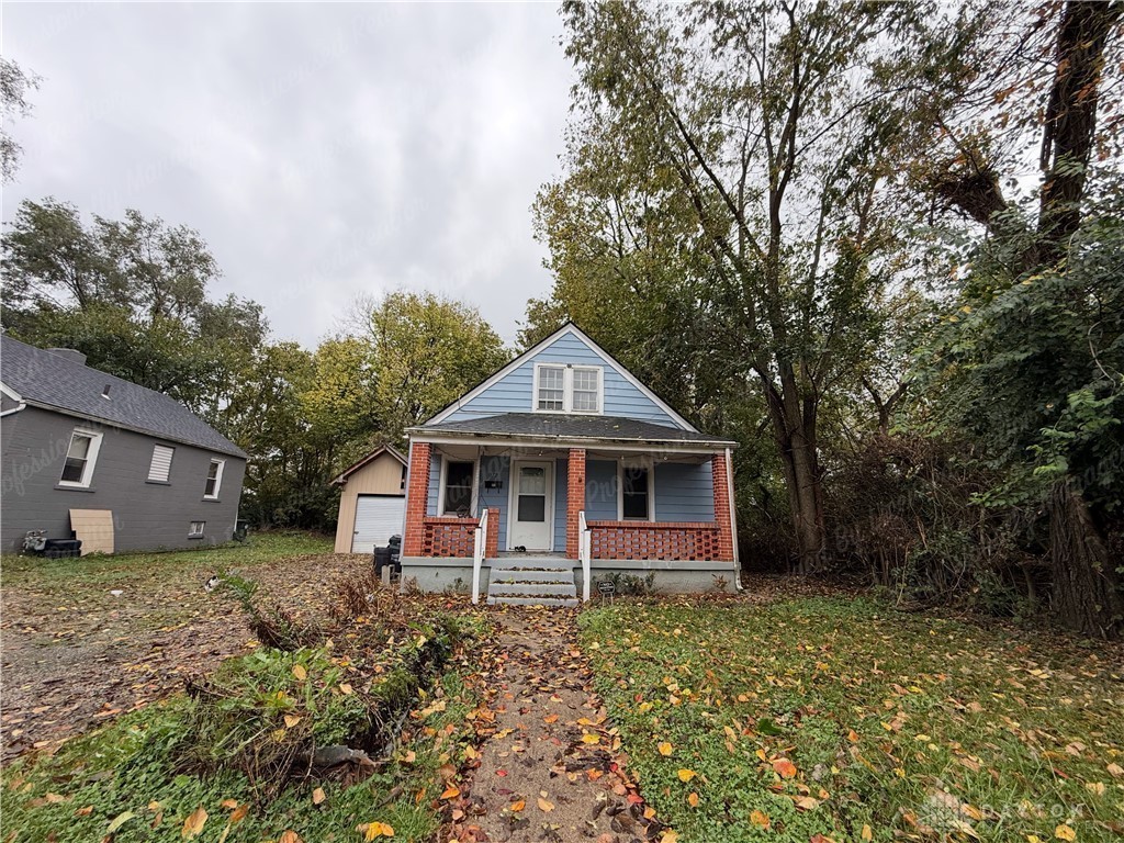 912 Lafayette Ave - Photo 2 of 30