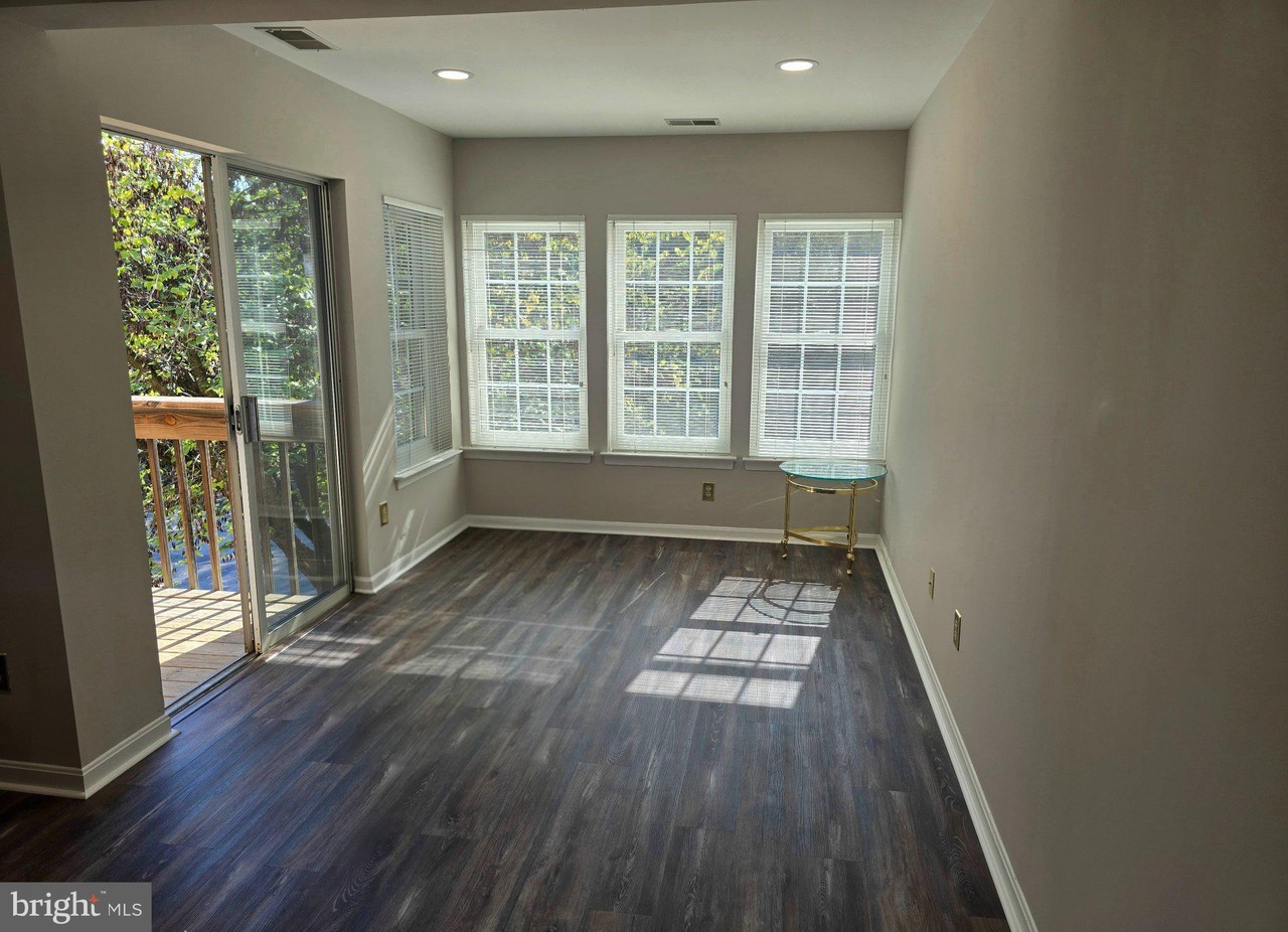 302 Juneberry Way ##2d - Photo 2 of 27