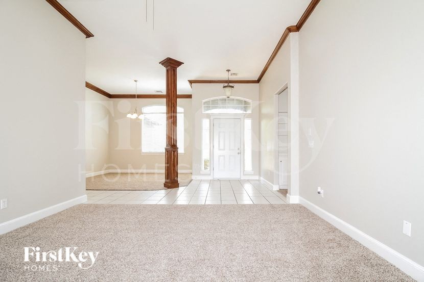 3624 Huntsman Rd - Photo 2 of 15