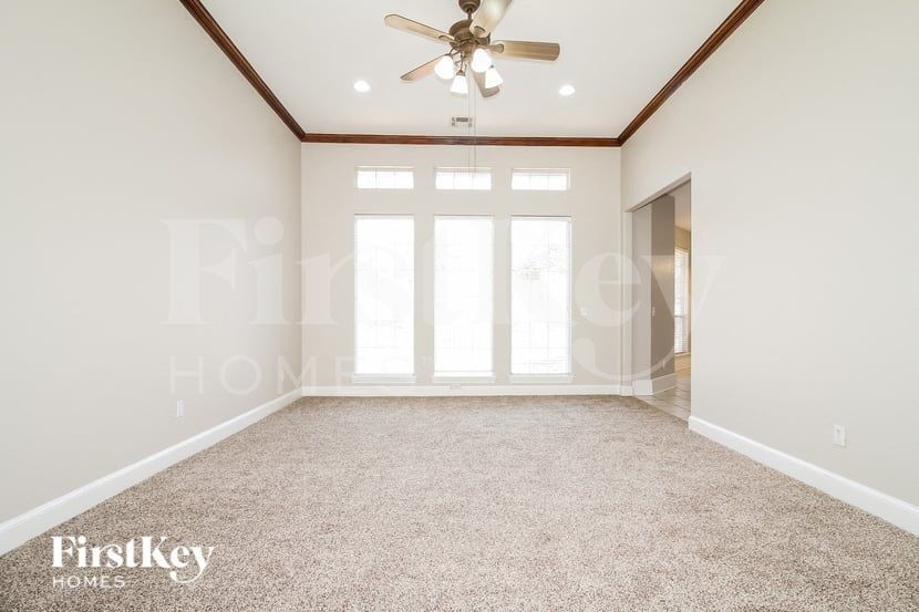 3624 Huntsman Rd - Photo 6 of 15