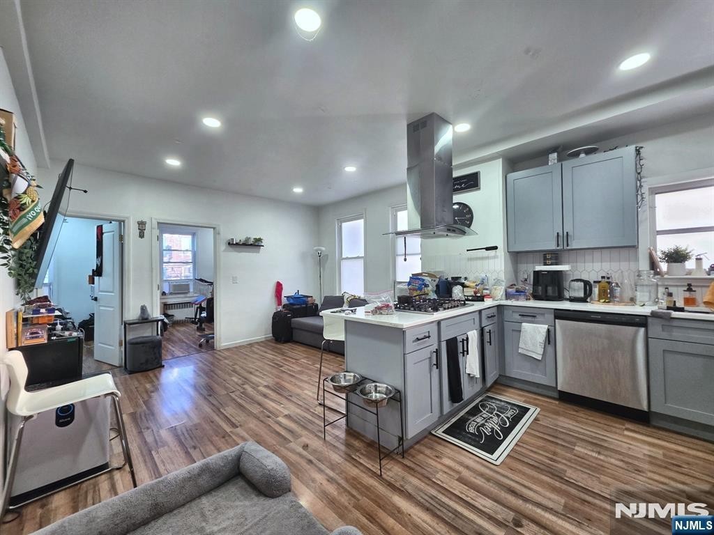 33 Ridge Rd - Photo 2 of 14