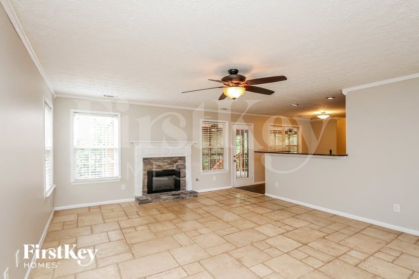 5651 Skylar Creek Ln - Photo 3 of 15