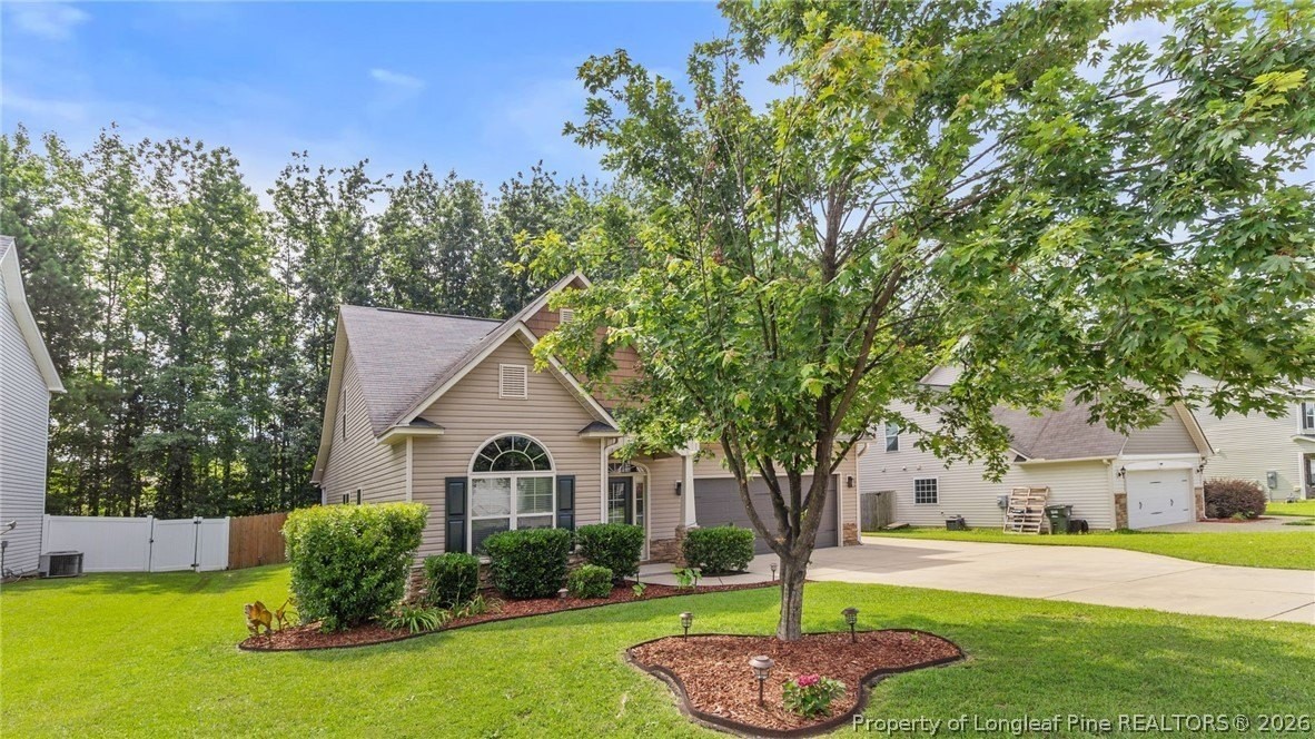 1813 Shady Knoll Ln - Photo 3 of 39