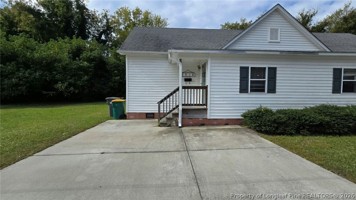 featured image of 3916 Middle St