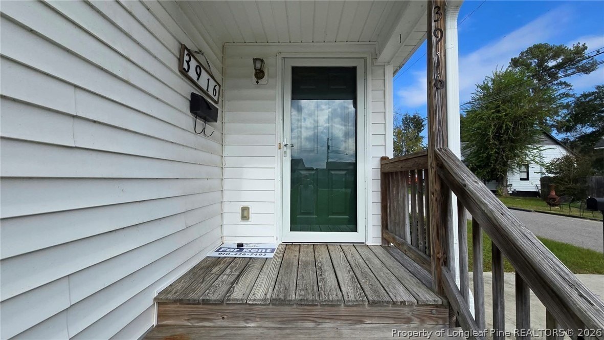 3916 Middle St - Photo 2 of 11