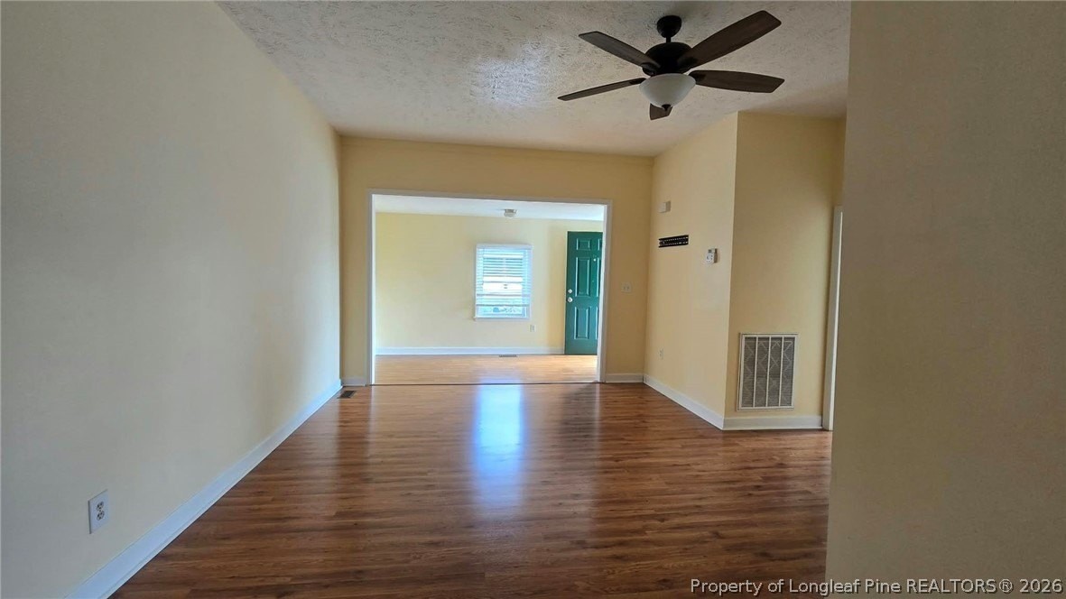 3916 Middle St - Photo 3 of 11