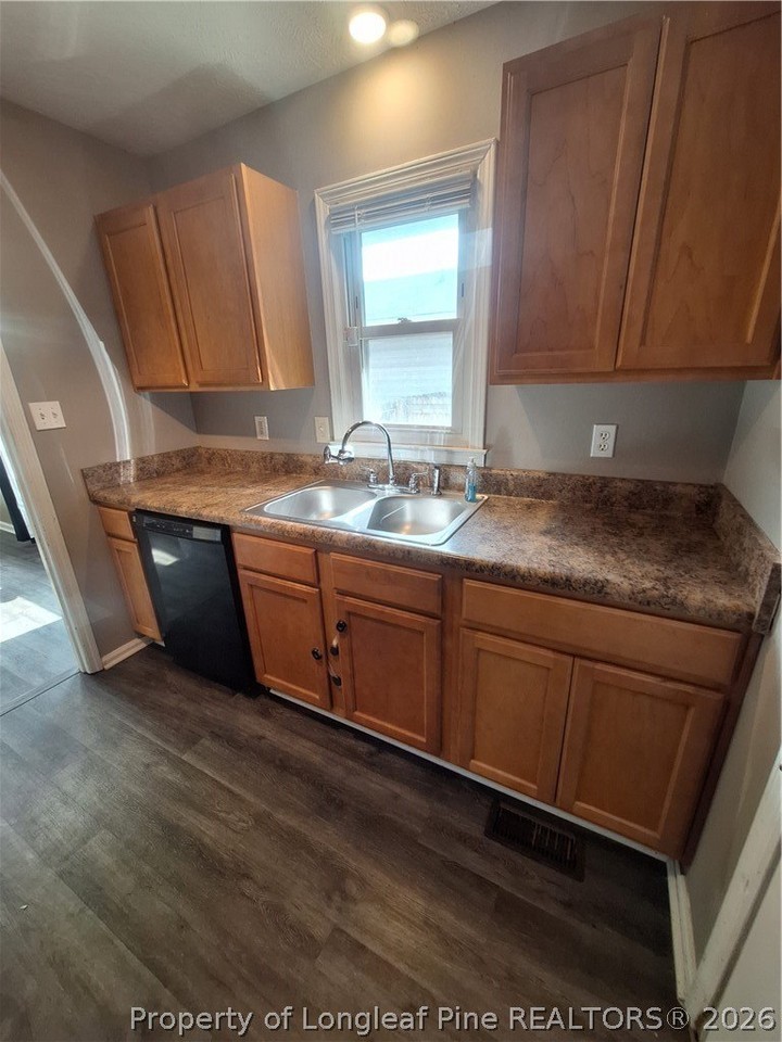 617 Jennings Farm Rd - Photo 6 of 17