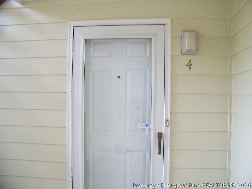 513 MEADOWLAND Court #4 - Photo 2 of 18
