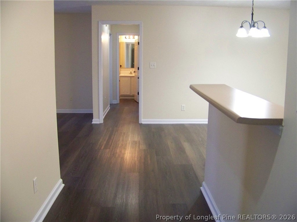 513 MEADOWLAND Court #4 - Photo 4 of 18