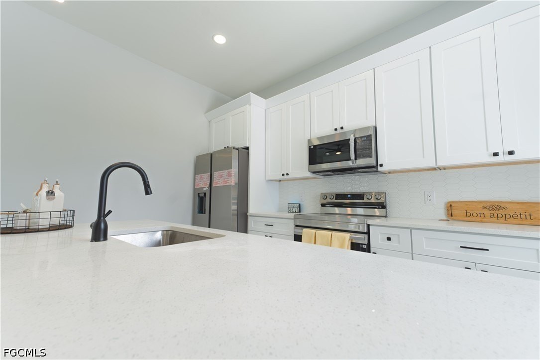 800 Sw 2nd St - Photo 5 of 26