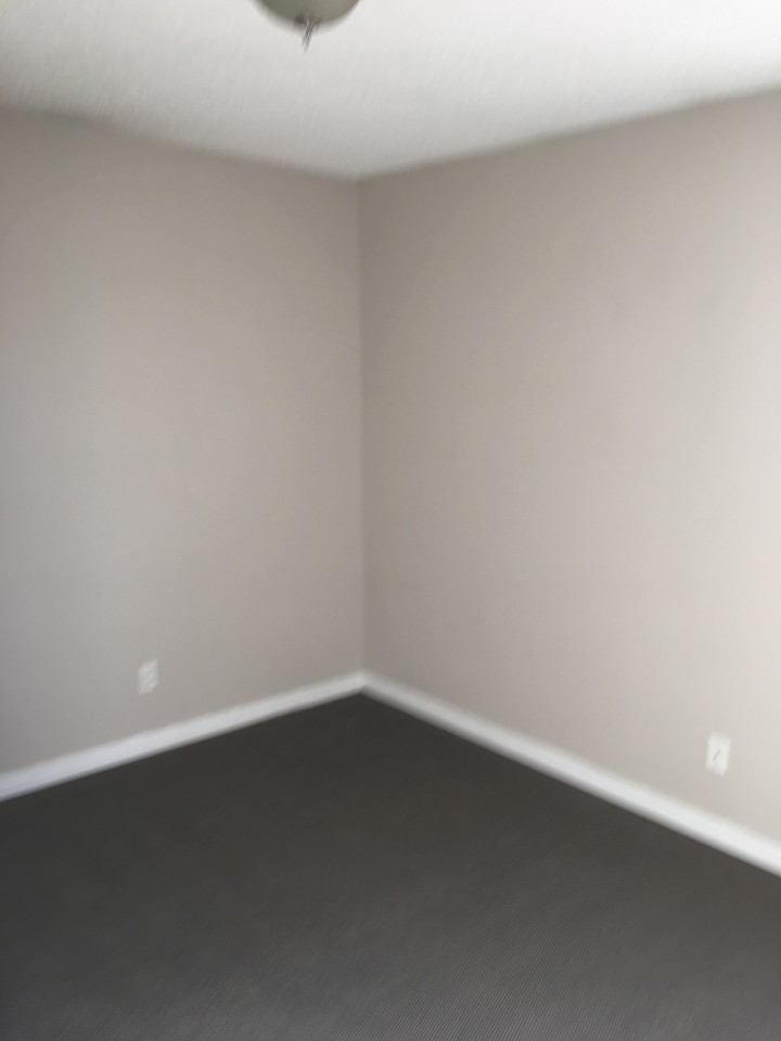 251 Harrison Dr Nw - Photo 2 of 12