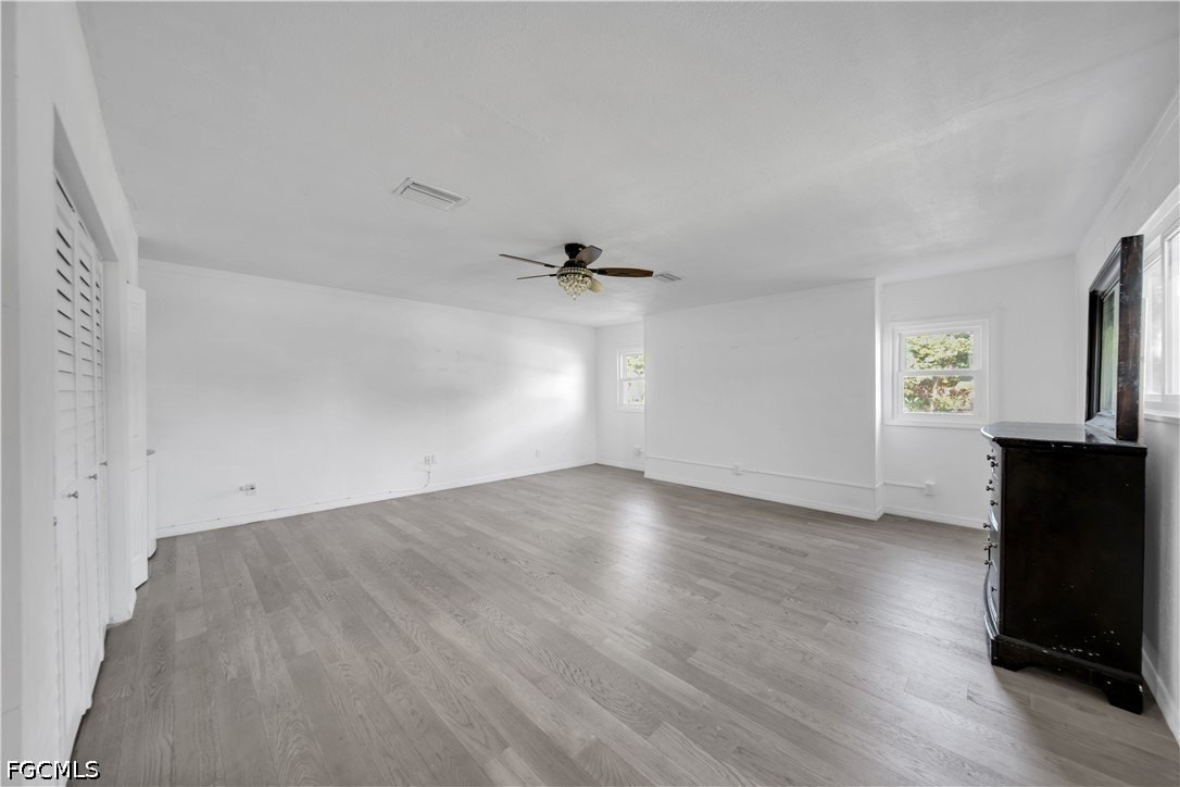 1206 Ne 4th Ter - Photo 2 of 39
