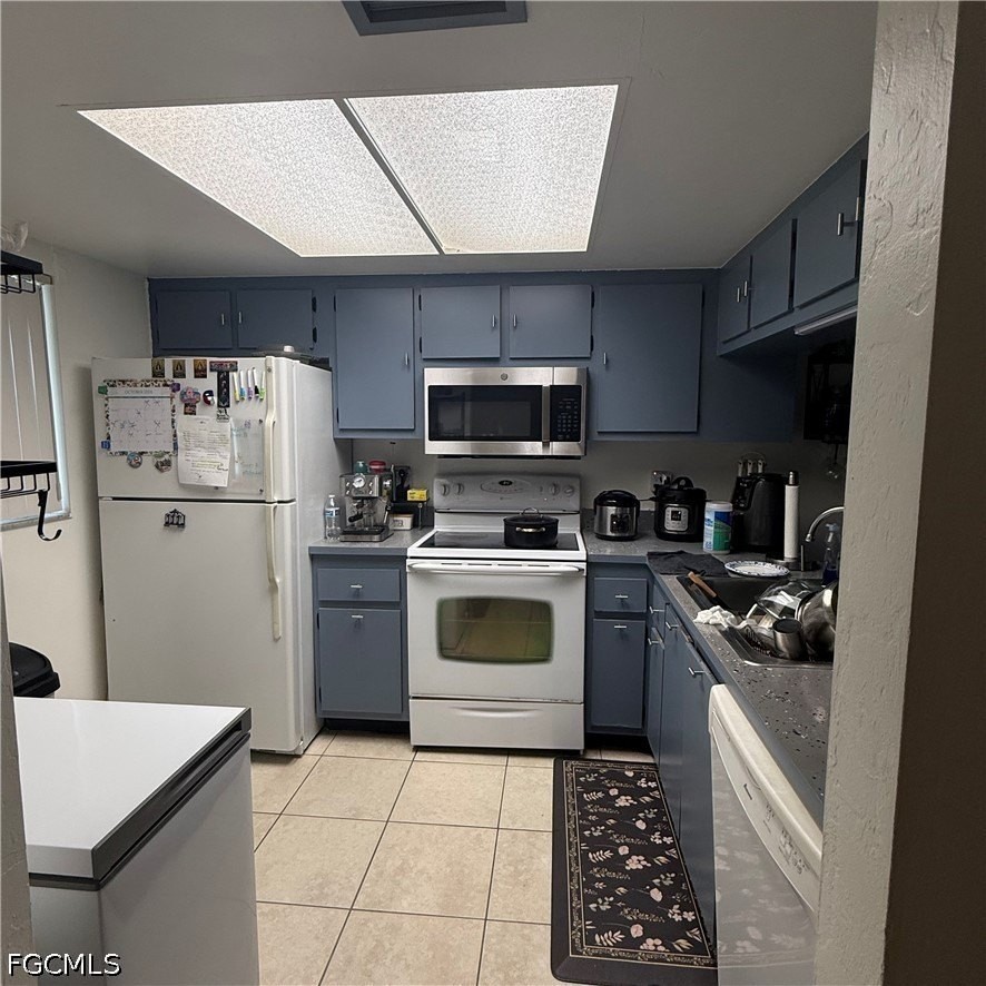 610 Gerald Ave #325 - Photo 7 of 7