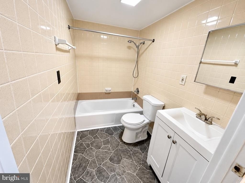 16 Mowery Rd - Photo 4 of 9