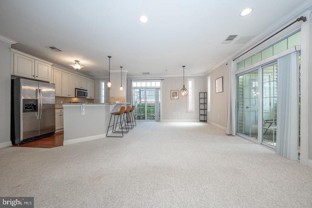 300 W Elm St - Photo 1 of 1