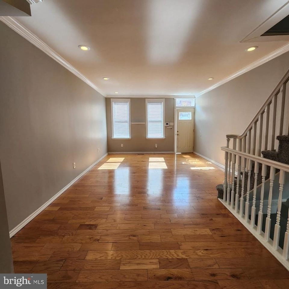 327 Durfor St - Photo 3 of 10
