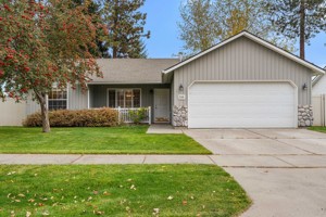 featured image of 7358 N Aaron St
