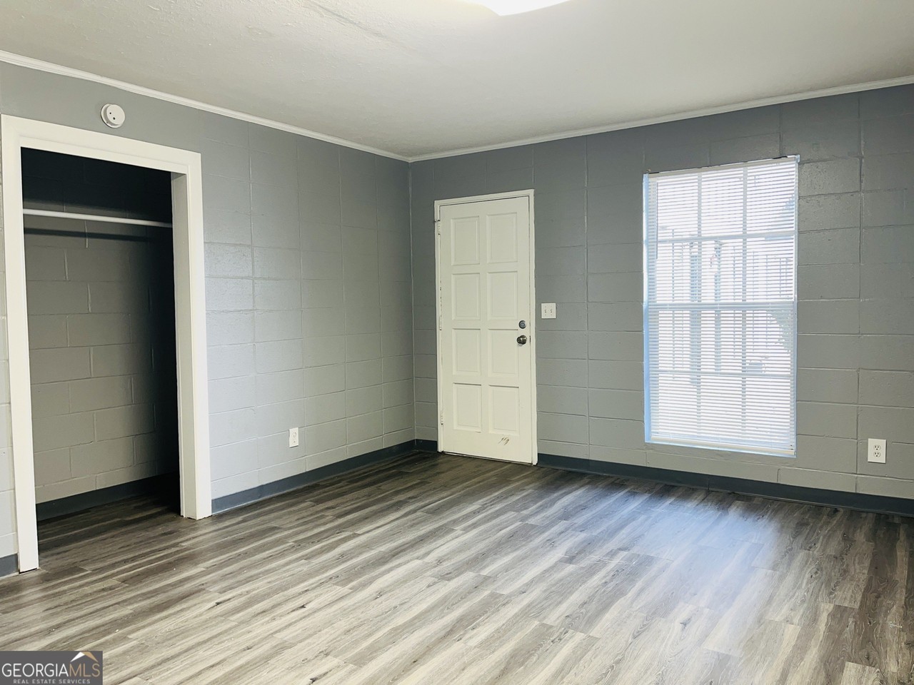 128 S Main Ave #08 - Photo 3 of 8