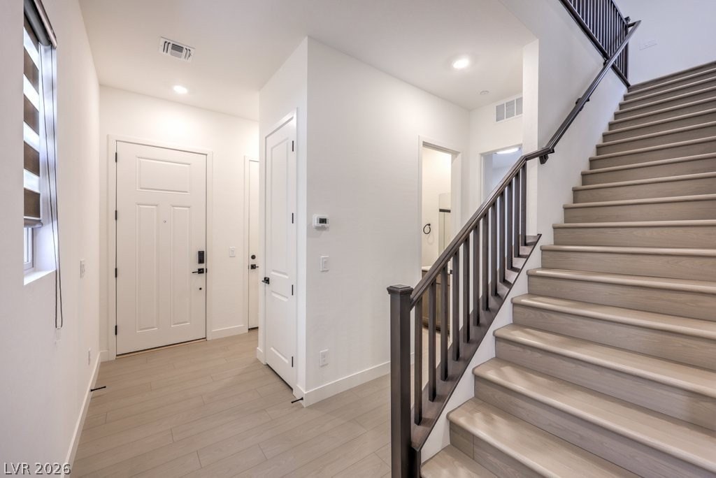 527 Preston Oak Ln - Photo 3 of 21