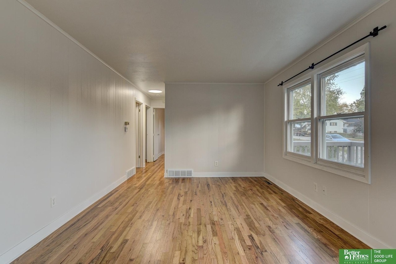 12605 C St - Photo 6 of 34