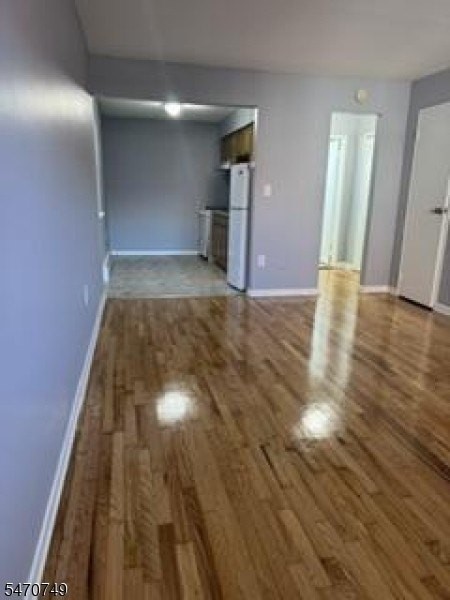 40 Hoover Ave #5A - Photo 2 of 9