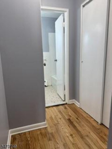 40 Hoover Ave #5A - Photo 5 of 9