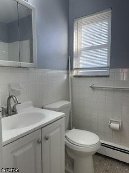 40 Hoover Ave #5A - Photo 7 of 9