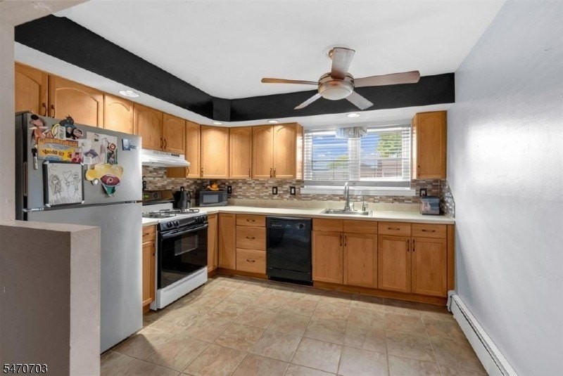 186 Terhune Ave Apt C #20 - Photo 5 of 14