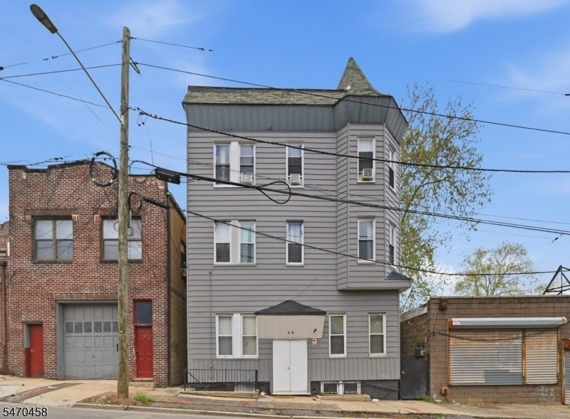 68 Mill St #6
