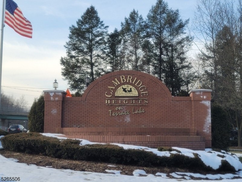 257 Winthrop Dr