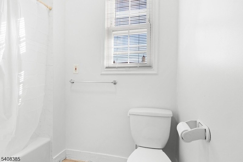 499 Crooks Ave #2 - Photo 7 of 10