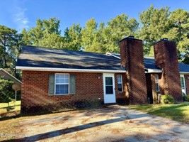 featured image of 1206 Holden Dr #A