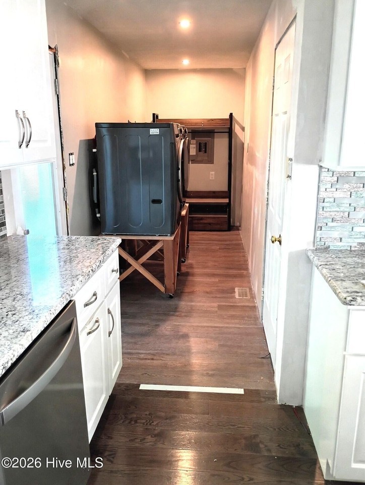 202 Huffmantown Rd - Photo 6 of 19