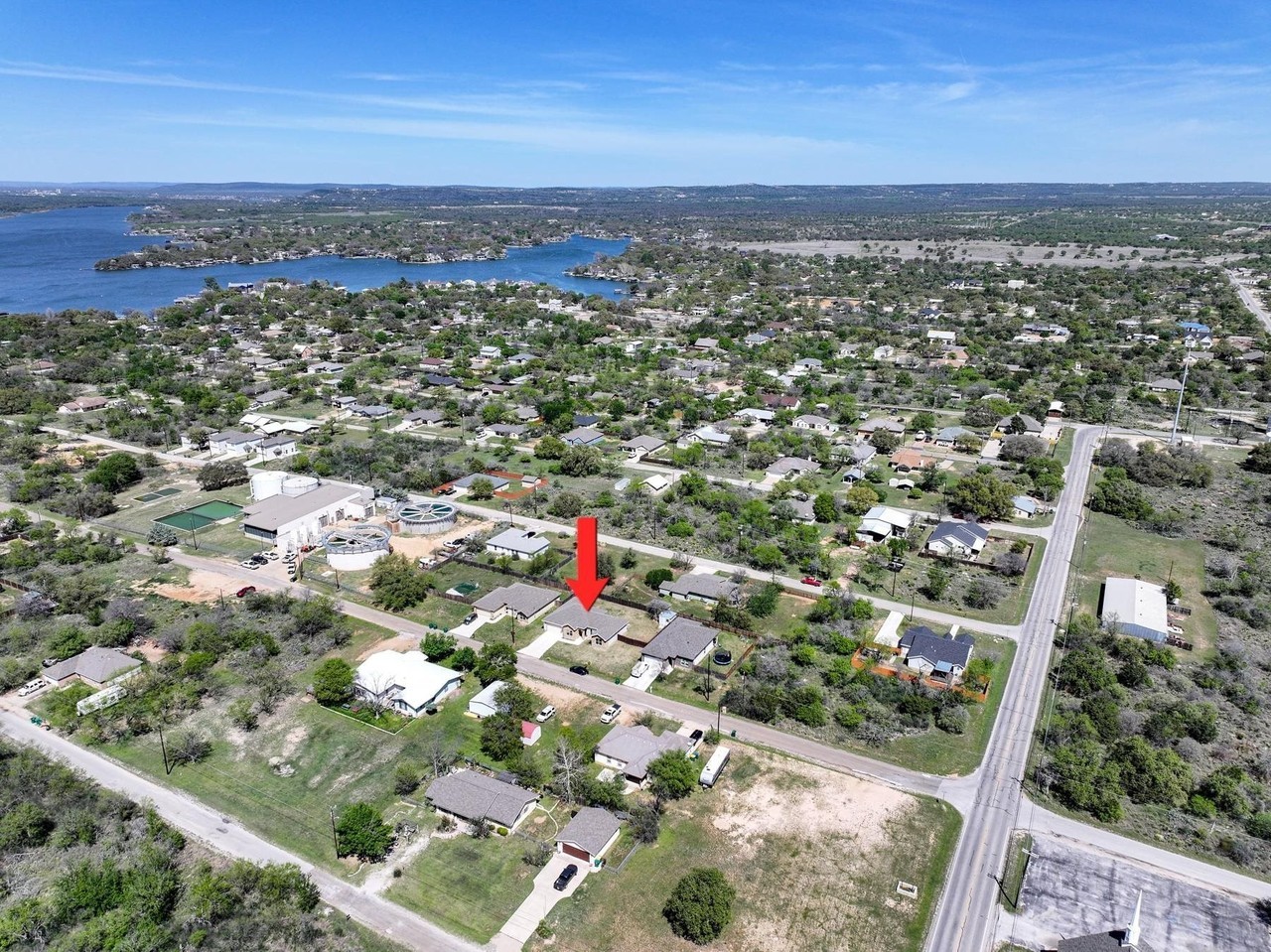 114 Norwood Dr - Photo 3 of 32
