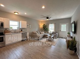 featured image of 1080 S Mission Ave