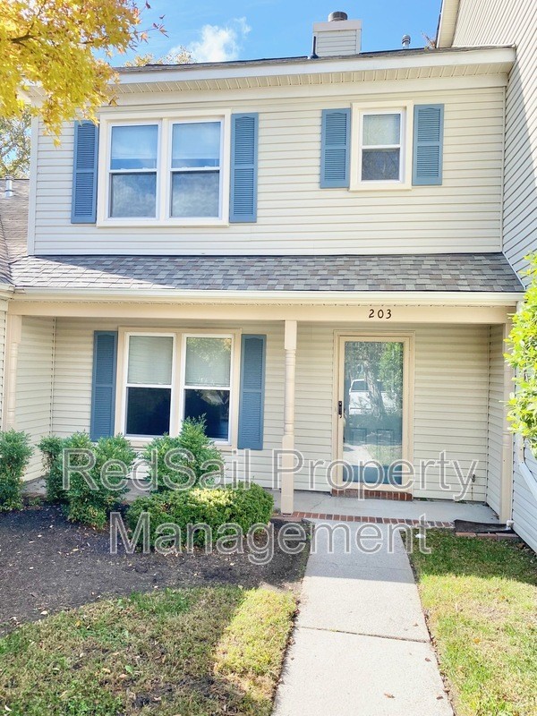 203 Alder Wood Dr - Photo 2 of 19