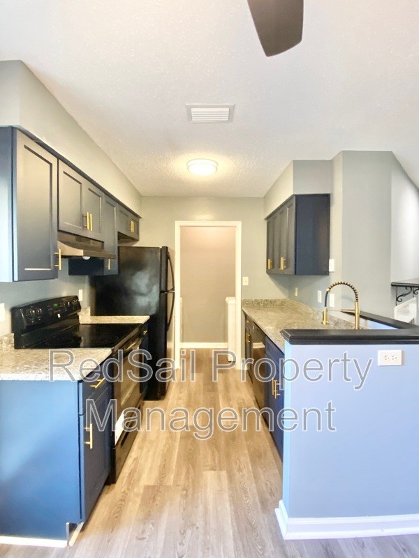 203 Alder Wood Dr - Photo 7 of 19