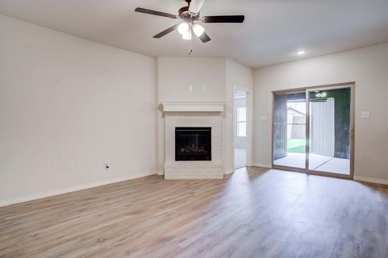 2529 137th St - Photo 7 of 21