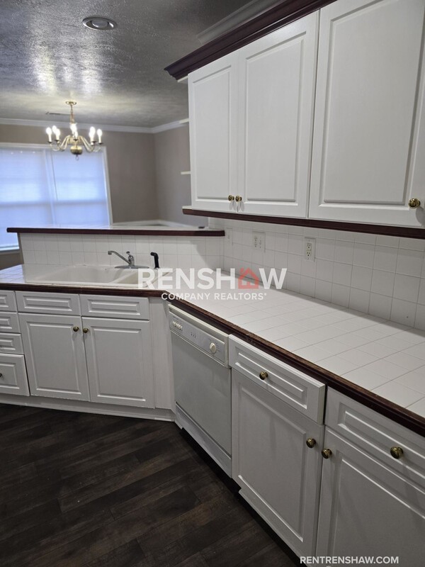 174 Bent Creek Ln - Photo 5 of 28