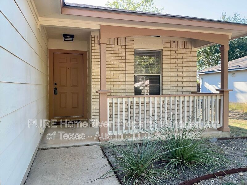 3003 Tyler Ln - Photo 2 of 17