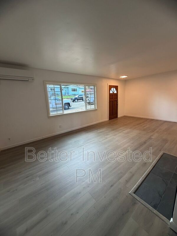 101 Canyon Dr - Photo 2 of 32