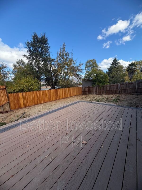 101 Canyon Dr - Photo 6 of 32